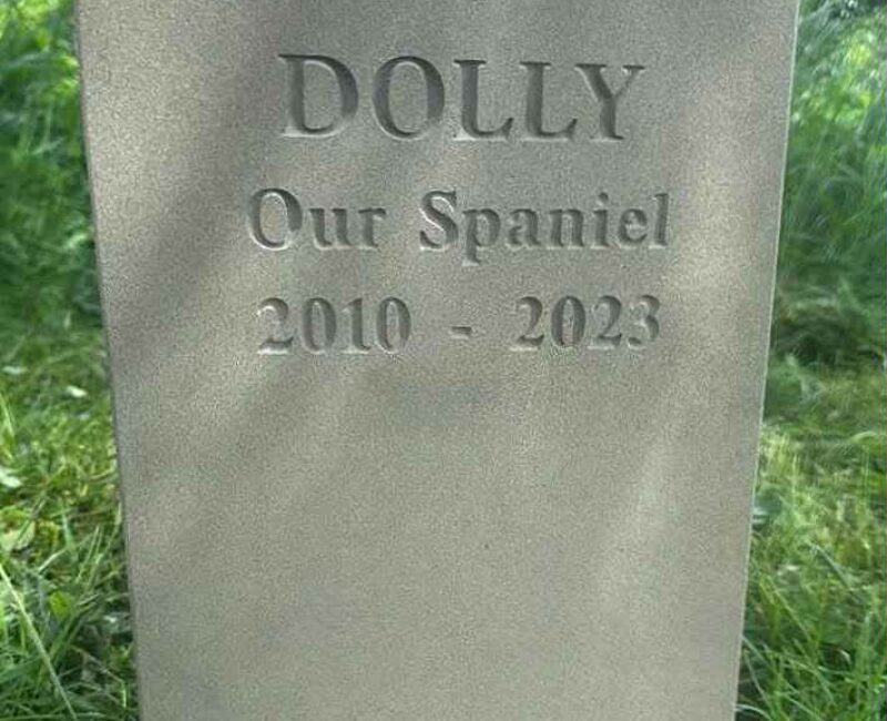 Dolly Headstone