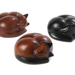 PETRIBUTES_SLEEPING-CAT_CARVED_WOOD_04_RANGE